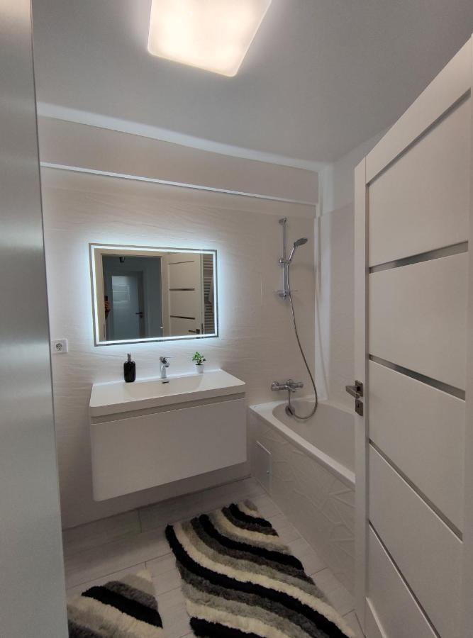 The Views Apartamento Sibiu Exterior foto